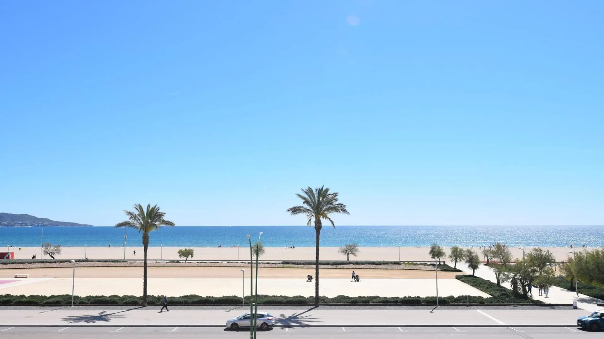 415-Apartemento En Primera Linea De Playa Empuriabrava