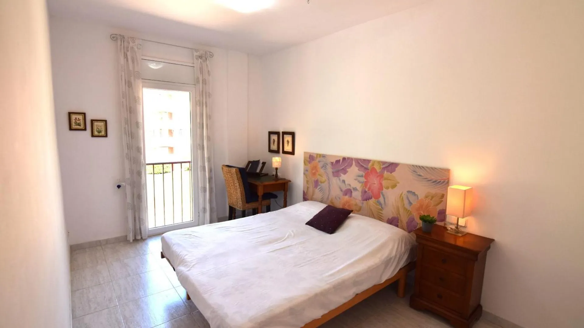 415-Apartemento En Primera Linea De Playa Empuriabrava Apartment